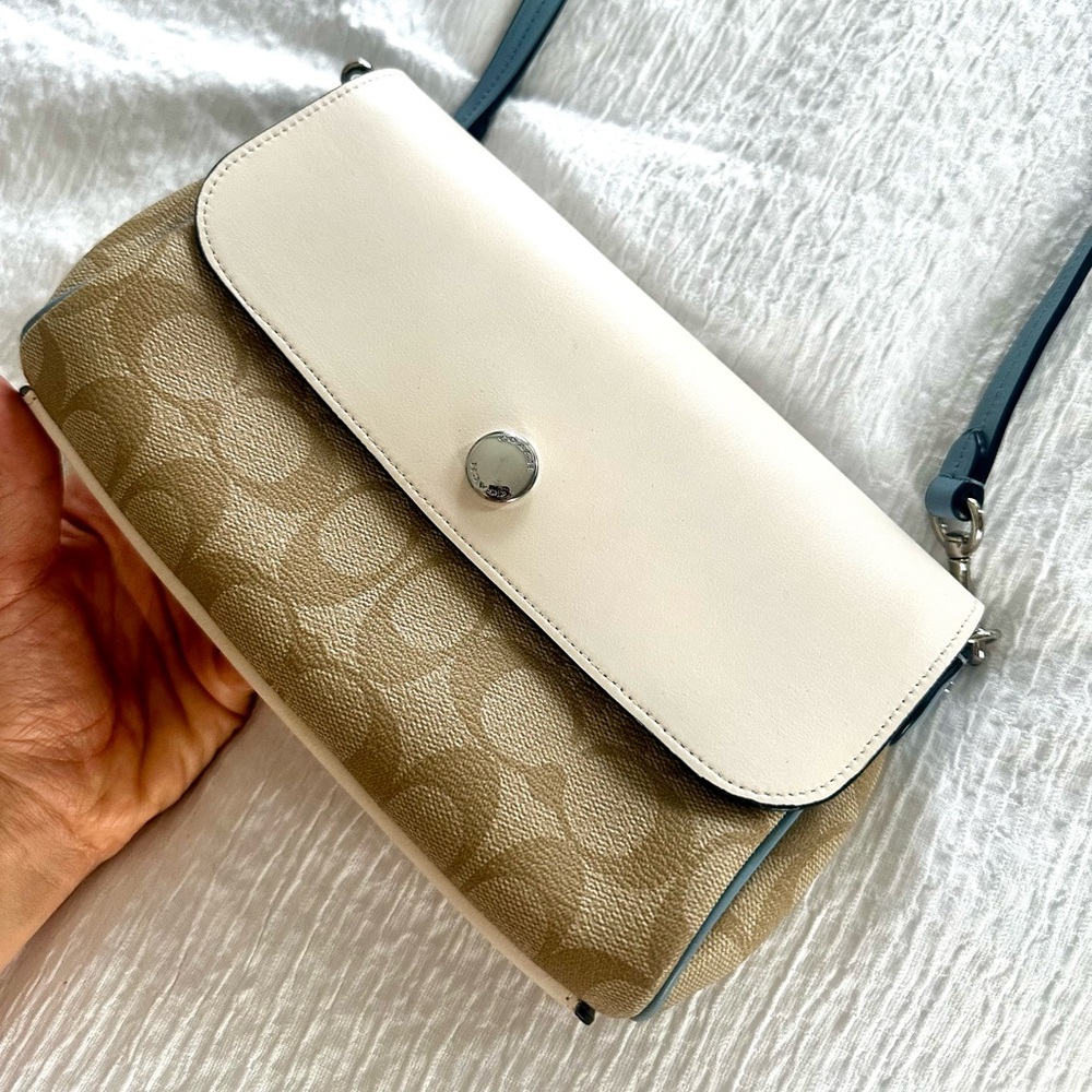 Elegant White and Tan Coach Women's Bag